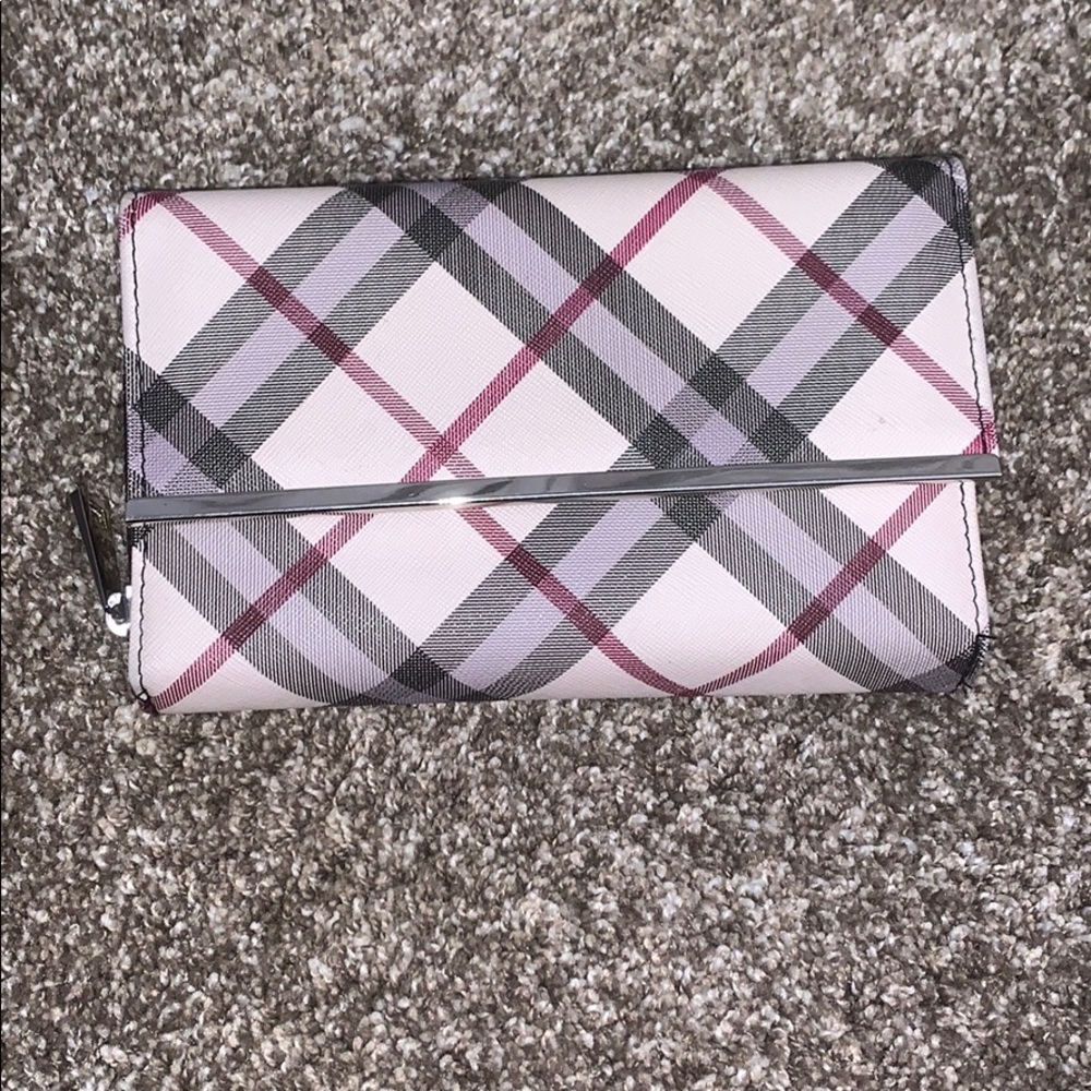 PLAID WALLET!